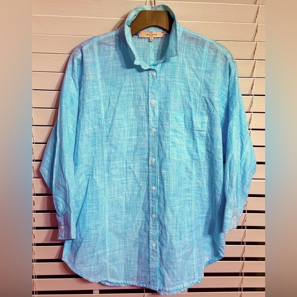 #7) Casa cabana 100% Cotton blue button down shirt size S